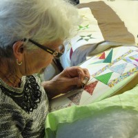 PATCHWORK (15) Séance de broderie